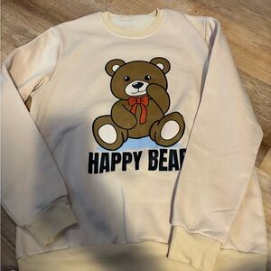 Cozy Bear Graphic Cream Sweatshirt